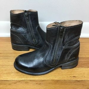 Bed Stu leather ankle bootie size 6 black silver